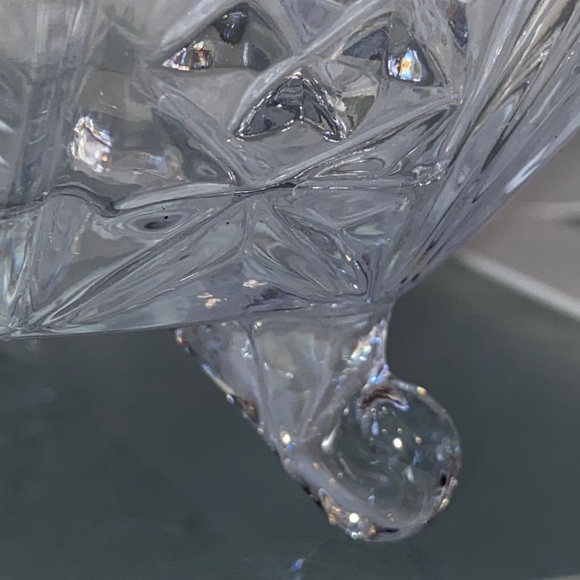 MidCentury Bohemian Footed Lead Crystal Square Scalloped Edge Star Pinwheel Bowl - Picture 6 of 14